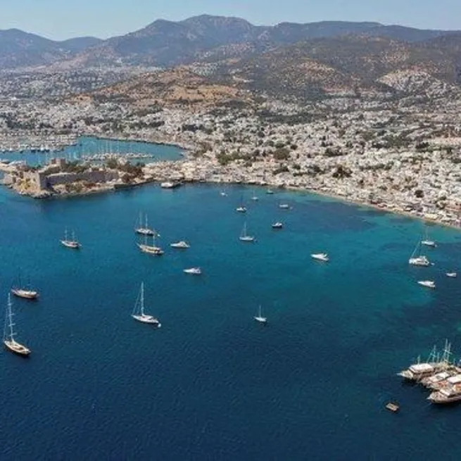 Bodrumda kötü koku tüm ilçeyi sardı! Vatandaşlar CHPli belediyeye isyan etti