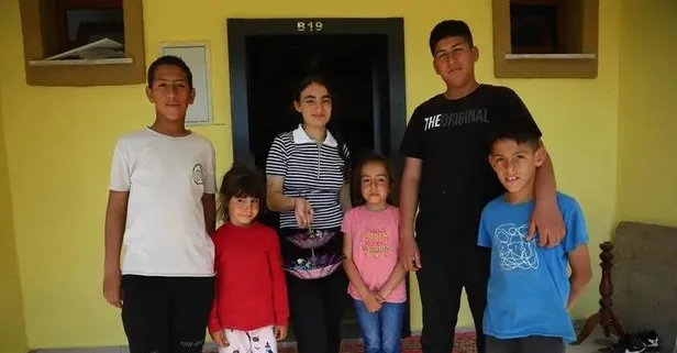 Deprem konutlarına kavuşan afetzedeler: "İki bayramı bir arada yaşıyoruz"