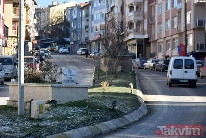 Edirne’de yol ortasında mezarlar! Mahalleli gözleri gibi bakıyor