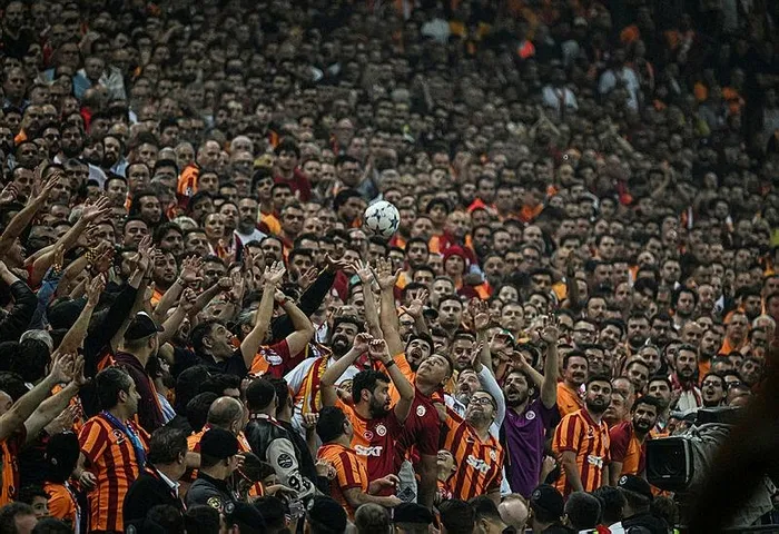 Galatasaray Şampiyonlar Ligi'nde sahasında Bayern Münih'e kaybetti!-4