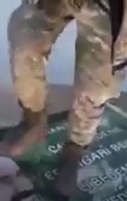 ÖSO mensubu Öcalan'ın posterini yaktı
