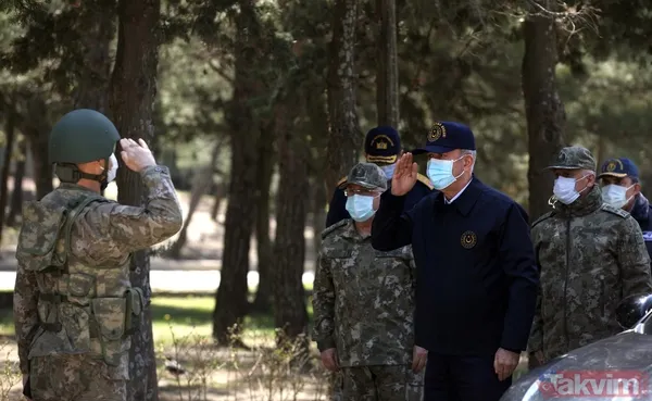 SON DAKİKA: Milli Savunma Bakanı Hulusi Akar ve TSK'nın komuta kademesi Gökçeada'da! Rüzgar Alayı'nı denetledi - 4