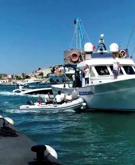 İzmir'de hareketli anlar! Denizin ortasında kurtarma operasyonu-1