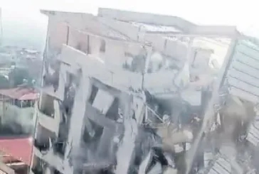 Hatay'da 8 katlı bina korna sesiyle bir anda yıkıldı!