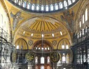 Ayasofya Müzesi Hakkında Bilgi