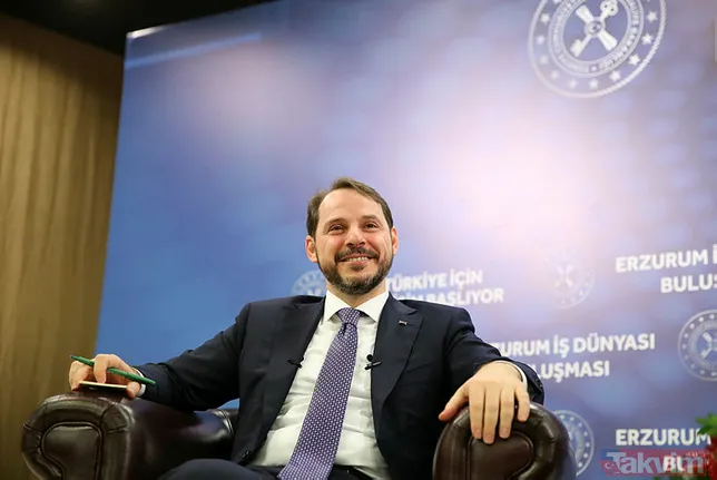 Bakan Albayrak'a Erzurum'da vatandaşlardan yoğun ilgi