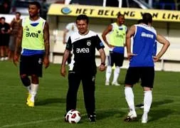 Gümbür gümbür geliyoruz