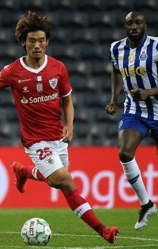 Morita adım adım Fener’e