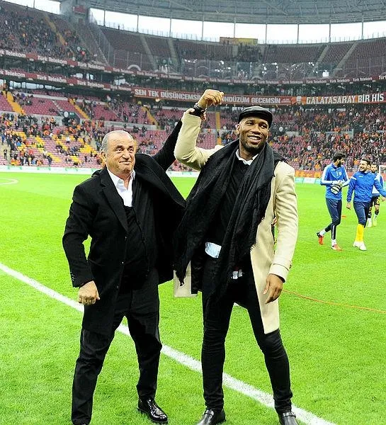 galatasarayin-eski-golcusu-dunya-unlu-futbolcu-didier-drogba-musluman-oldugunu-acikladi-1667850169518.jpeg Galatasaray'ın eski golcüsü Didier Drogba Müslüman mı oldu? O paylaşımı ile heyecan yarattı-9