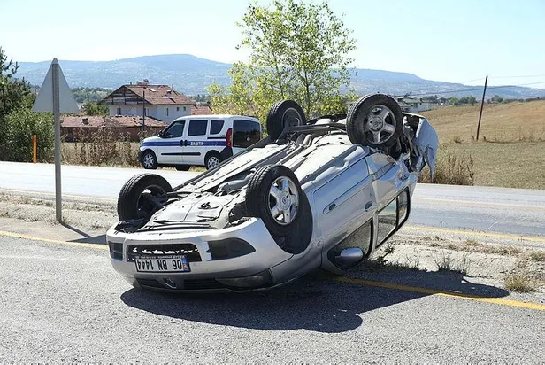 kastamonu-belediye-baskaninin-bulundugu-panelvan-otomobille-carpisti-1694618509246.jpeg Kastamonu Belediye Başkanı'nın bulunduğu panelvan otomobille çarpıştı-3