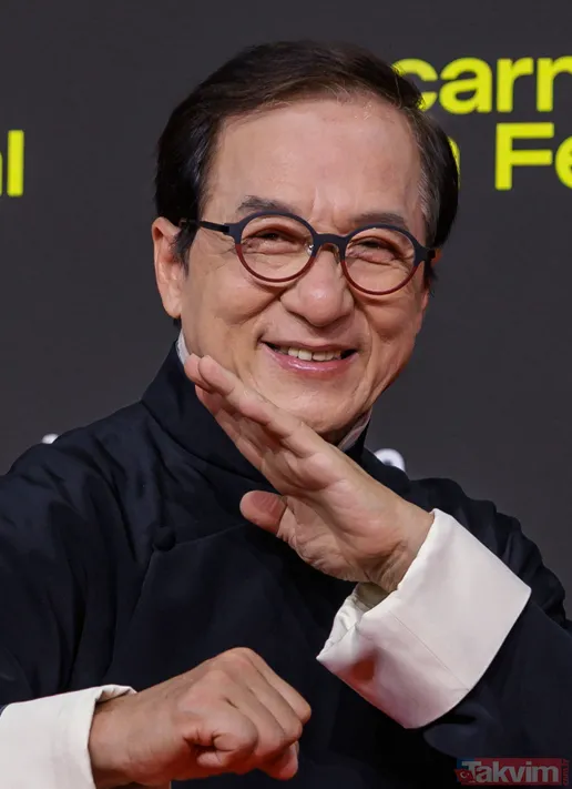 Jackie Chan’den duygusal anlar: 71 yaşındaki yıldız Gazze için gözyaşlarını tutamadı - 1