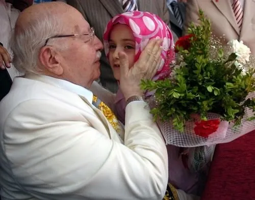 Vefatının 7. yılında Erbakan Hoca