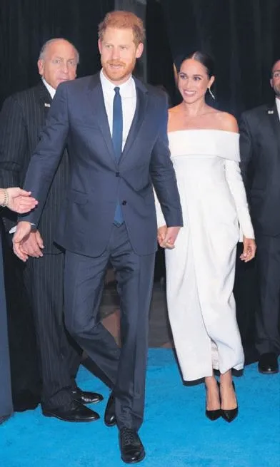 cristiano-ronaldi-20-yillik-menajeri-jorge-mendesle-iliskisini-kesti-1672957279412.jpeg Cristiano Ronaldı 20 yıllık menajeri Jorge Mendes’le ilişkisini kesti!-5