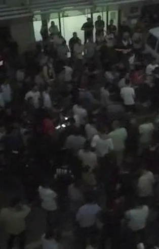 FETÖ'ye 8 ilde baskın! 42 gözaltı