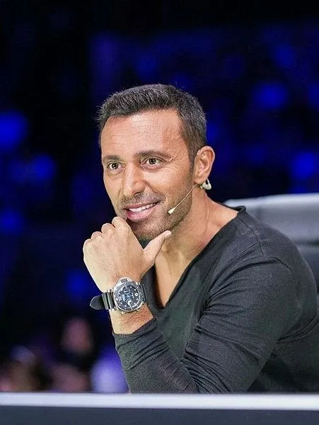 mustafa-sandal-melis-sutsurupun-pozuna-olay-yaratan-yorum-melis-san-1644865299151.jpeg Mustafa Sandal, Melis Şütşurup'un pozuna olay yaratan yorum! "Melis San.."-8