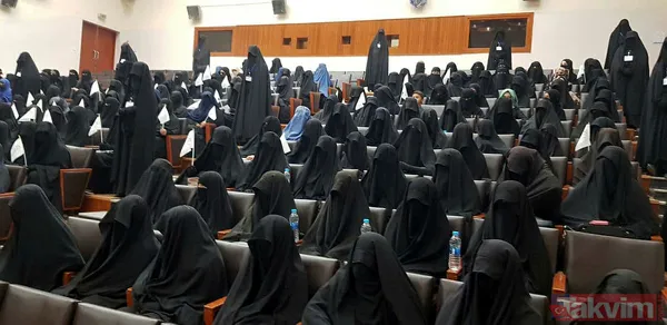 Afgan kadınlar Kabil Eğitim Üniversitesi’nde Taliban’a destek programı düzenledi - 16