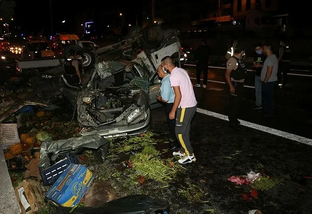 Son dakika: İstanbul Pendik'te korkunç kaza: Otomobille çarpışan kamyon takla attı-3
