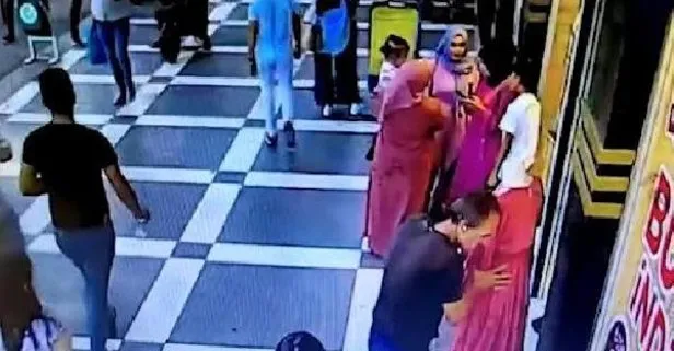 Kimseye aldırmadı! Herkesin içinde cansız mankeni...