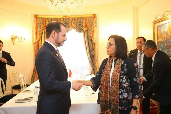 Hazine ve Maliye Bakanı Berat Albayrak'tan G-20 temasları-1