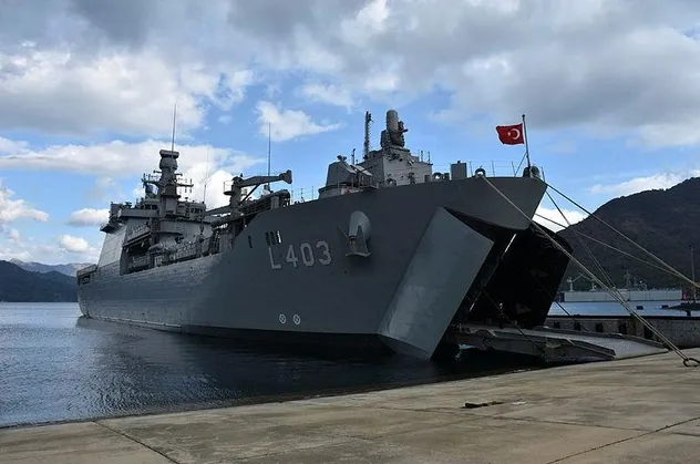 NATO'nun Deniz Kuvvetleri komutası bir yıl süreyle Türkiye'ye geçti