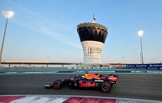 1639292693461.jpg Formula 1 Abu Dhabi Grand Prix ne zaman, saat kaçta? Formula 1 son maç Abu Dhabi Grand Prix hangi kanalda yayınlanacak?-3