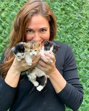 isin-karaca-kavga-istiyor-bakin-sevgilisi-can-yapicioglu-icin-neler-soyledi-1634422502933.jpeg Işın Karaca kavga istiyor! Bakın sevgilisi Can Yapıcıoğlu için neler söyledi-9