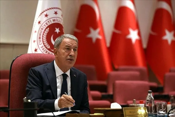milli-savunma-bakani-hulusi-akardan-iltica-basvuru-merkezi-kurulacagi-iddialarina-yanit-boyle-bir-sey-mumkun-degil-1629733666369.jpeg Milli Savunma Bakanı Hulusi Akar'dan 'iltica başvuru merkezi' kurulacağı iddialarına yanıt: Böyle bir şey mümkün değil-3