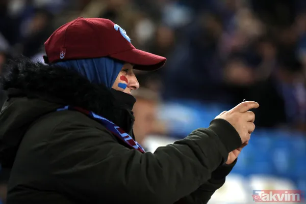 Lider Trabzon'a taraftarından tam destek! Trabzonspor - Gaziantep FK maçından renkli görüntüler... - 15