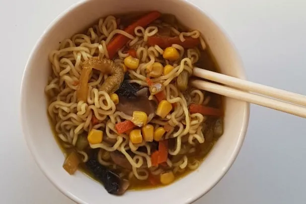 Noodle tüketmek kısırlığa neden olur mu? Noodle kısır yapar mı? İşte zararları…-2