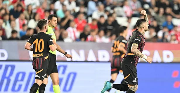 Mauro Icardi yine sahnede! Victor Osimhen'e mesaj gönderdi