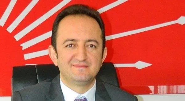 chpde-bir-taciz-iddiasi-daha-chp-konya-il-baskani-baris-bektas-parti-uyesi-olan-bir-kisinin-kizini-ofisinde-taciz-etti-1607795453975.jpeg CHP'de bir taciz iddiası daha! CHP Konya İl Başkanı Barış Bektaş parti üyesi olan bir kişinin kızını ofisinde taciz etti-2
