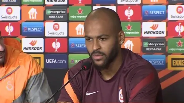 galatasaray-lokomotiv-moskova-maci-oncesi-fatih-terimden-flas-aciklamalar-1635946301090.jpg Galatasaray - Lokomotiv Moskova maçı öncesi Fatih Terim'den TFF'ye flaş gönderme-9