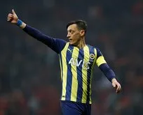 Mesut Özil’den Fenerbahçe’ye kötü haber! Yine sakatlandı