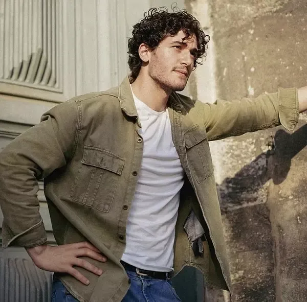 yali-capkininda-flas-veda-boyle-duyurdu-ayriliklar-da-sevdaya-dahil-izleyiciler-fark-etti-gercek-kisa-sure-son-1695210724743.jpeg Böyle duyurdu 'Ayrılıklar da sevdaya dahil' Yalı Çapkını'nda flaş veda! İzleyiciler fark etti gerçek kısa süre sonra ortaya çıktı-4