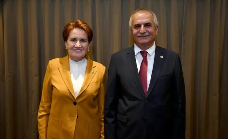 Son dakika: Eski İYİ Parti Milletvekili ve Yeniçağ gazetesi sahibi Ahmet Çelik kardeşi tarafından bıçaklandı! Sağlık durumu nasıl? Ahmet Çelik kimdir?-4
