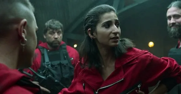 la-casa-de-papel-5-sezon-ne-zaman-ortalik-adim-adim-karisacak-yeni-sezon-fragmani-1596211623274.jpg La Casa De Papel 5. sezon ne zaman başlayacak? La Casa De Papel 5. sezon fragmanı yayınlandı mı?-6
