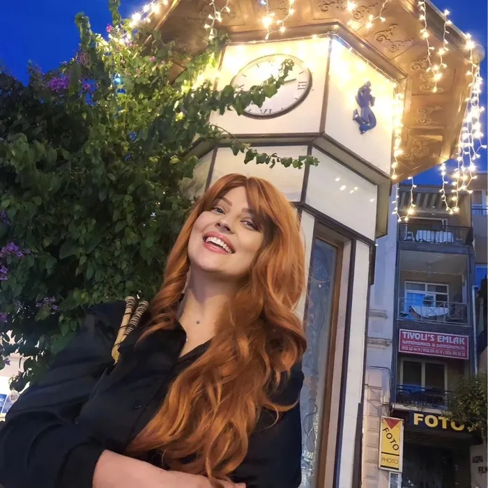 2-kadin-1-adam-aycin-tuyun-kansere-yakalanma-sebebi-olarak-gordugu-o-insanlara-tesekkur-etti-1703486325159.jpg 2 kadın 1 adam! Ayçin Tuyun 'kansere yakalanma sebebi' olarak gördüğü o insanlara teşekkür etti!-7