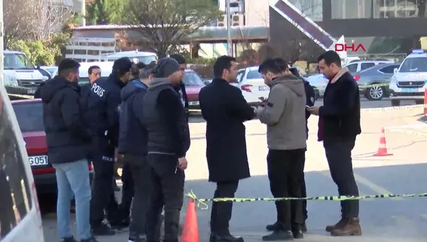 Ankara'da kanlı infaz! Ülkü Ocakları Eski Başkanı Doç. Dr. Sinan Ateş sokak ortasında öldürüldü! (İLK GÖRÜNTÜLER)