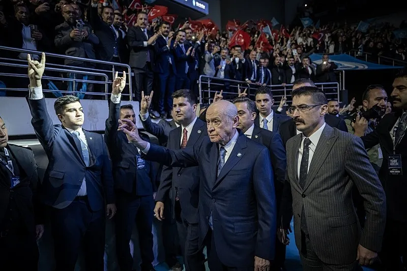 devlet-bahceliden-chpye-tarihi-cagri-once-arinma-sonra-kongre-1779858234500.jpeg Devlet Bahçeli'den CHP'ye tarihi çağrı: Önce arınma sonra kongre | Kılıçdaroğlu CHP Genel Başkanıdır-7