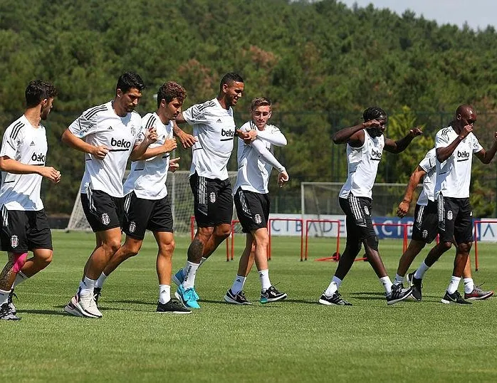 İlk maçı Dortmund’la!