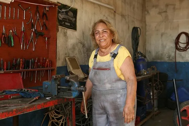 Sanatçı Dilber Ay, kalp krizi nedeniyle kaldırıldığı hastanede hayatını kaybetti-2