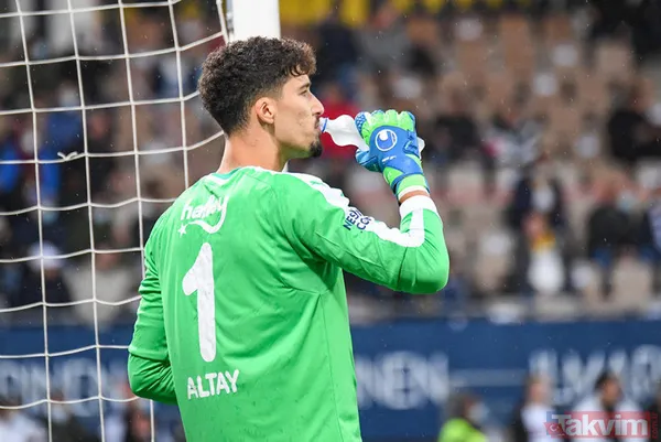 Herkes Altay Bayındır’ın su şişesini konuşuyor! İnanılmaz sırrı ortaya çıktı - 1