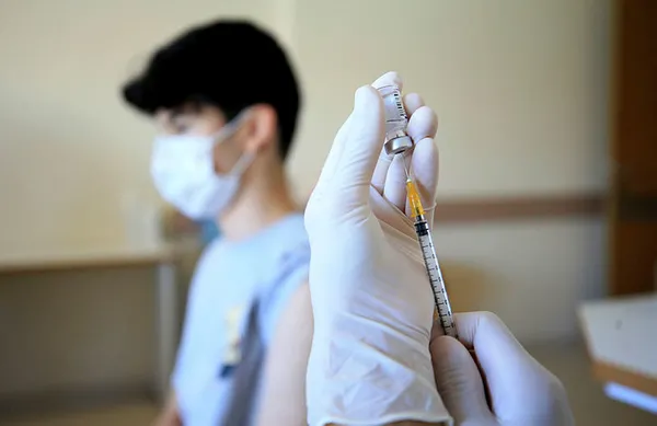 Sağlık Bakanlığı duyurdu! Koronavirüs rehberi güncellendi! İki doz aşı yaptıran temaslılar...-3