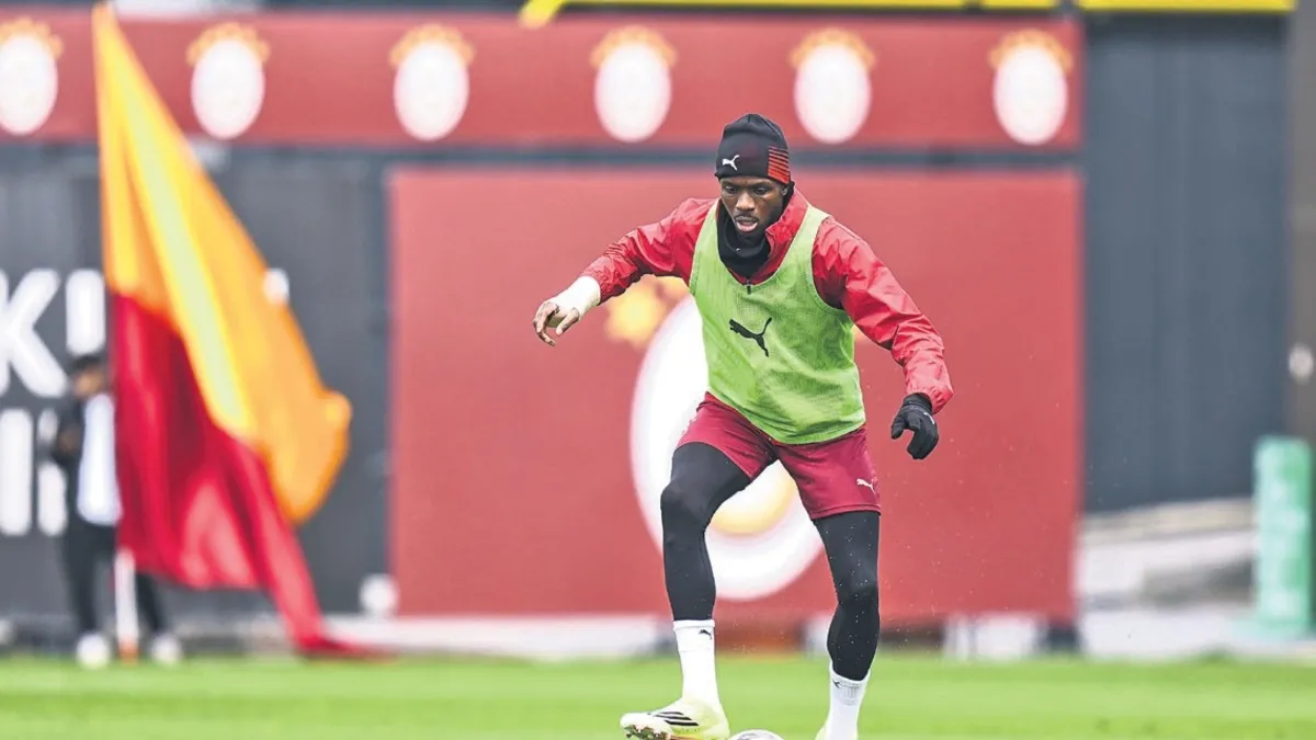 Victor Osimhen'den Okan Buruk'a büyük söz: Derbi benim maçım olacak