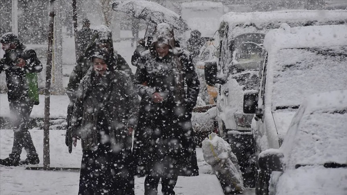 MGM 6 Ocak hava durumu haritası | İstanbul’a kar müjdesi geldi! Salıdan itibaren...