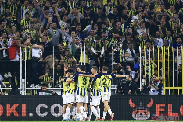 Fenerbahçe - Galatasaray derbisinden ekrana yansımayan kareler! Nefes kesen mücadele... - 2