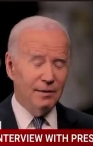 ABD Başkanı Joe Biden'dan yeni skandal! Bu kez de röportaj verirken uyukladı