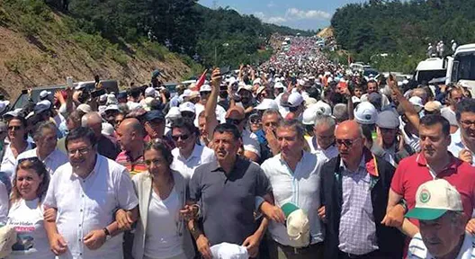 kaz-daglari-sovcusu-chpli-muharrem-erkekten-ekoturizm-bahanesiyle-agac-katliami-1615410772793.jpg Kaz dağları şovcusu CHP'li Muharrem Erkek'ten 'Ekoturizm' bahanesiyle ağaç katliamı!-2