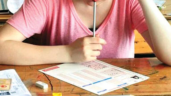 160 puan alan tercih yapabilir mi? 180 puanlı üniversiteler 2 yıllık taban puanları kaç? Özel üniversite baraj puanları 2020-5