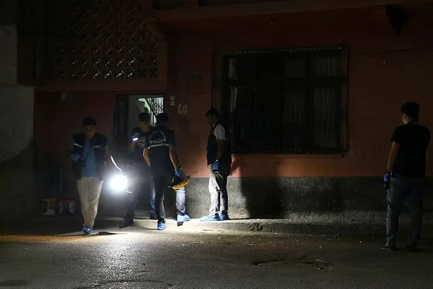 Adana’nın Seyhan ilçesinde eve atılan EYP paniğe neden oldu-2